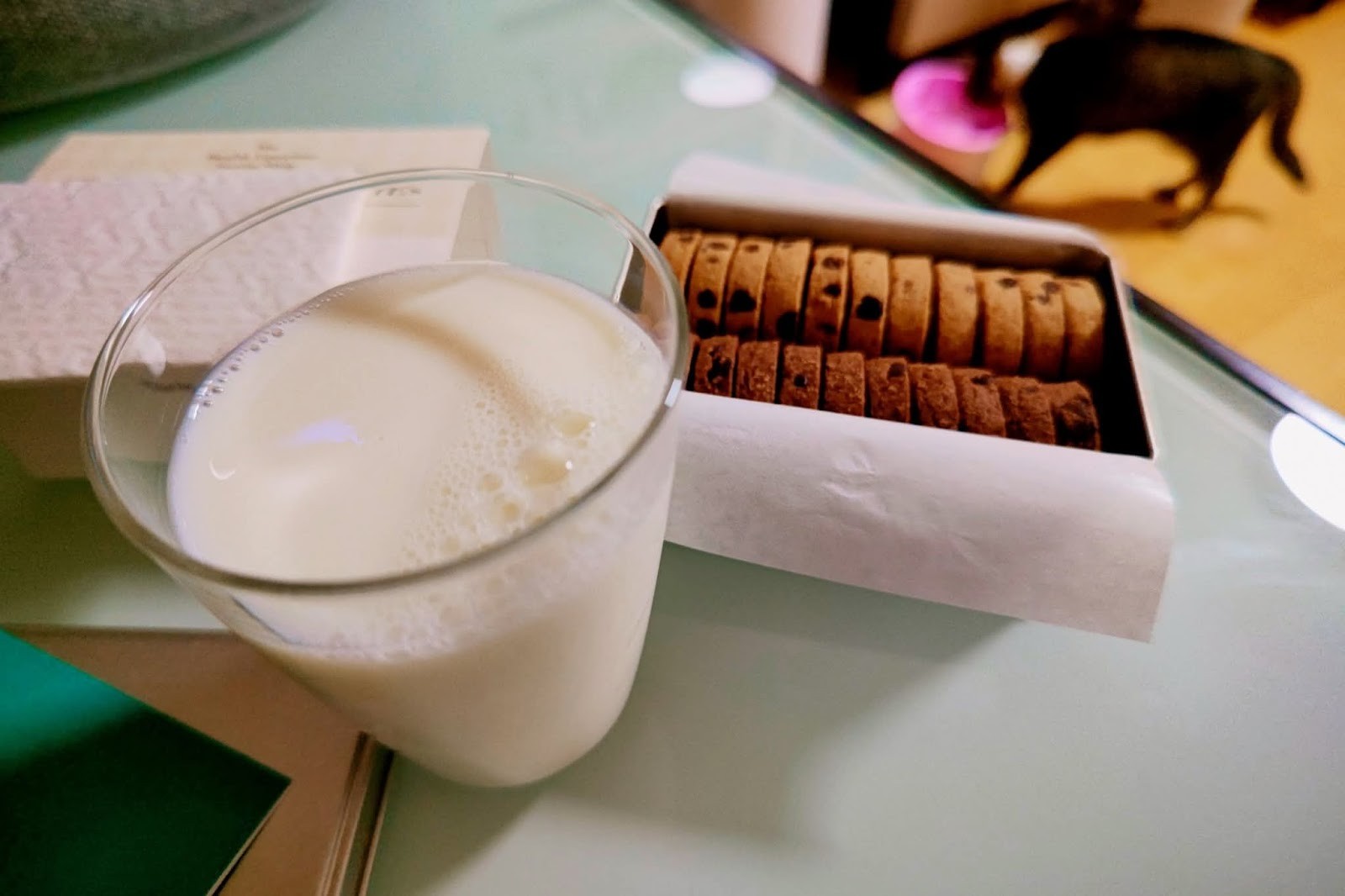 The Health Conscious Sweets Shop: food & drinks