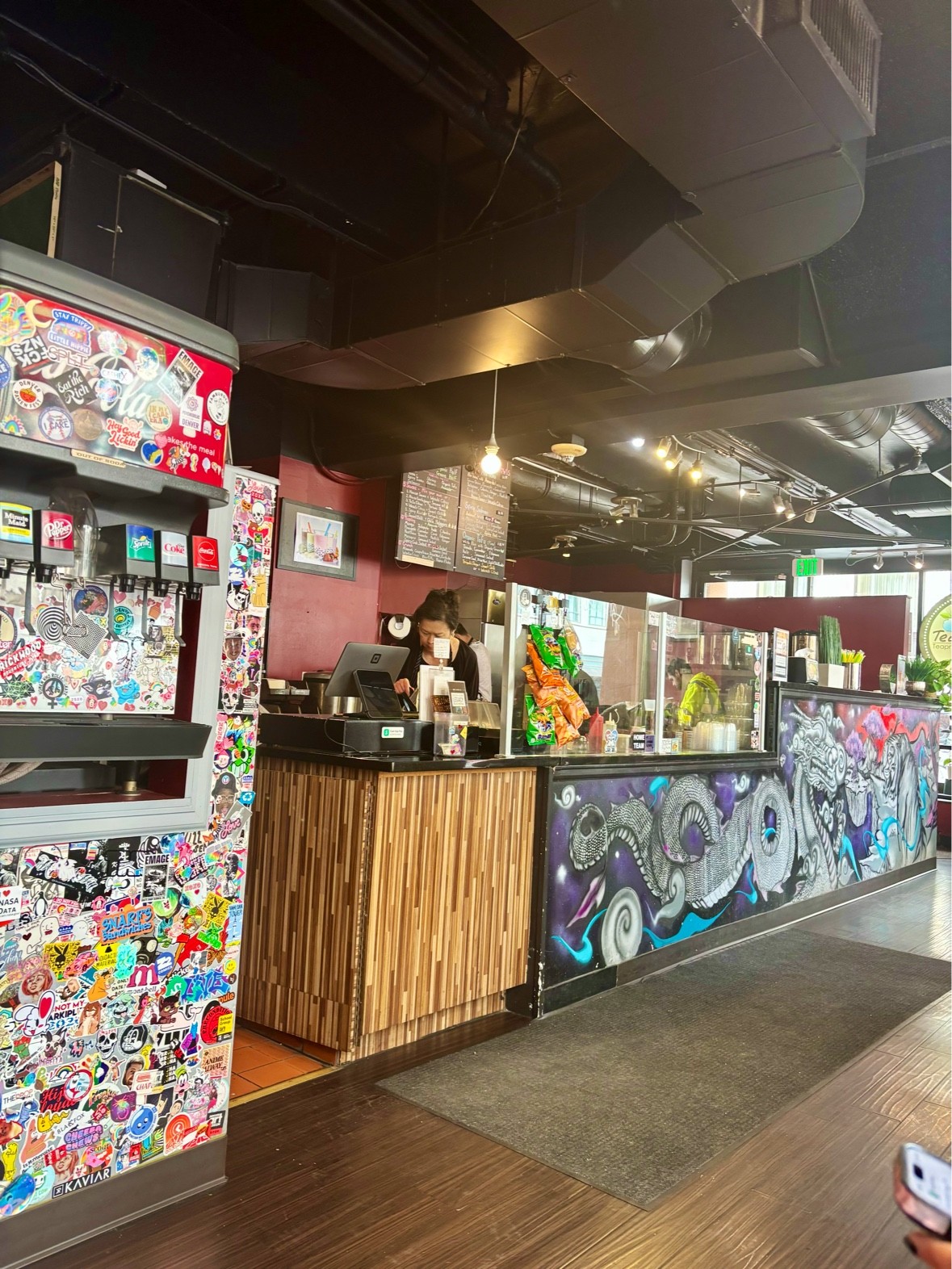 Tea Cloud & Poke: the place