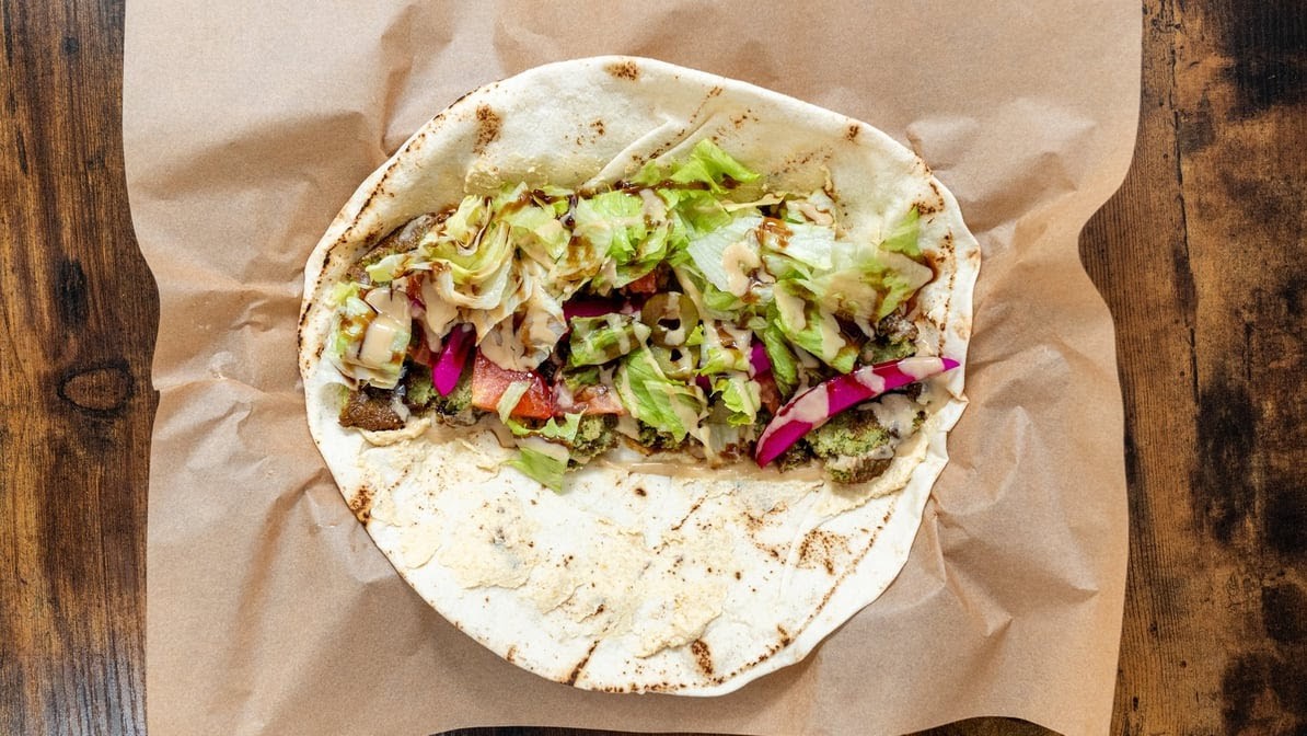 Falafel Republic Cafe: food & drinks