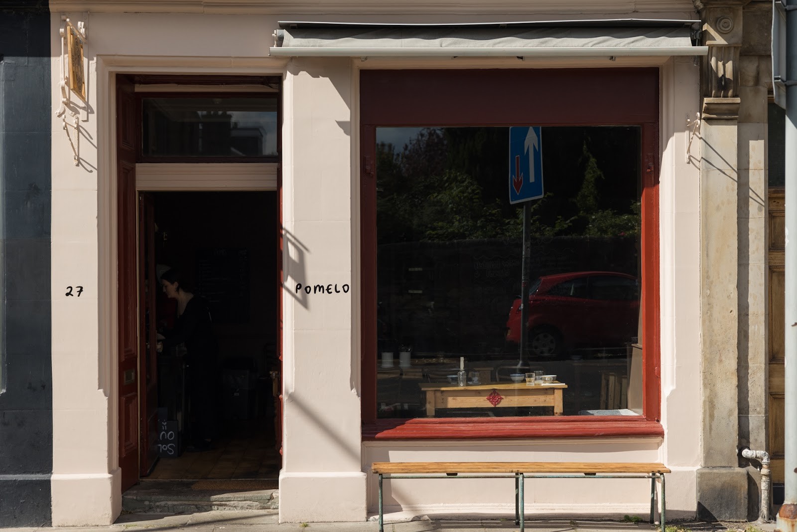 Pomelo: the place