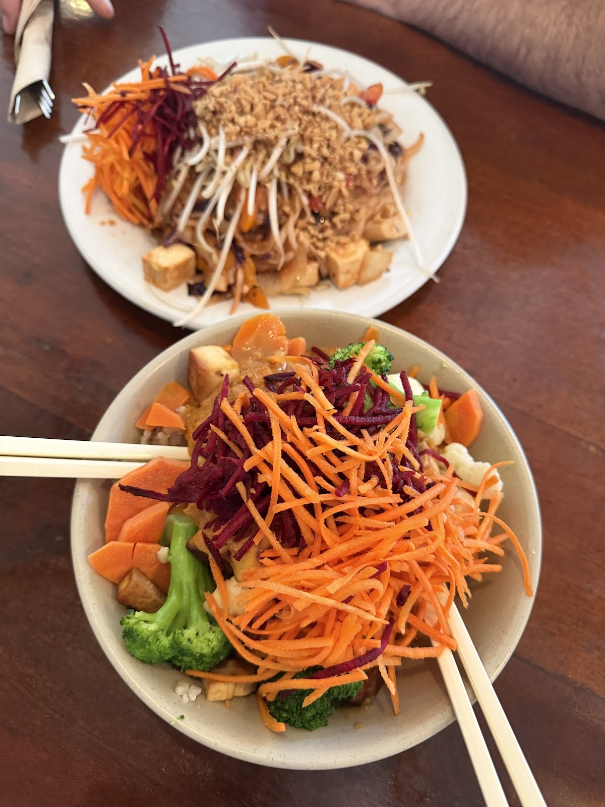 The Naam: food & drinks