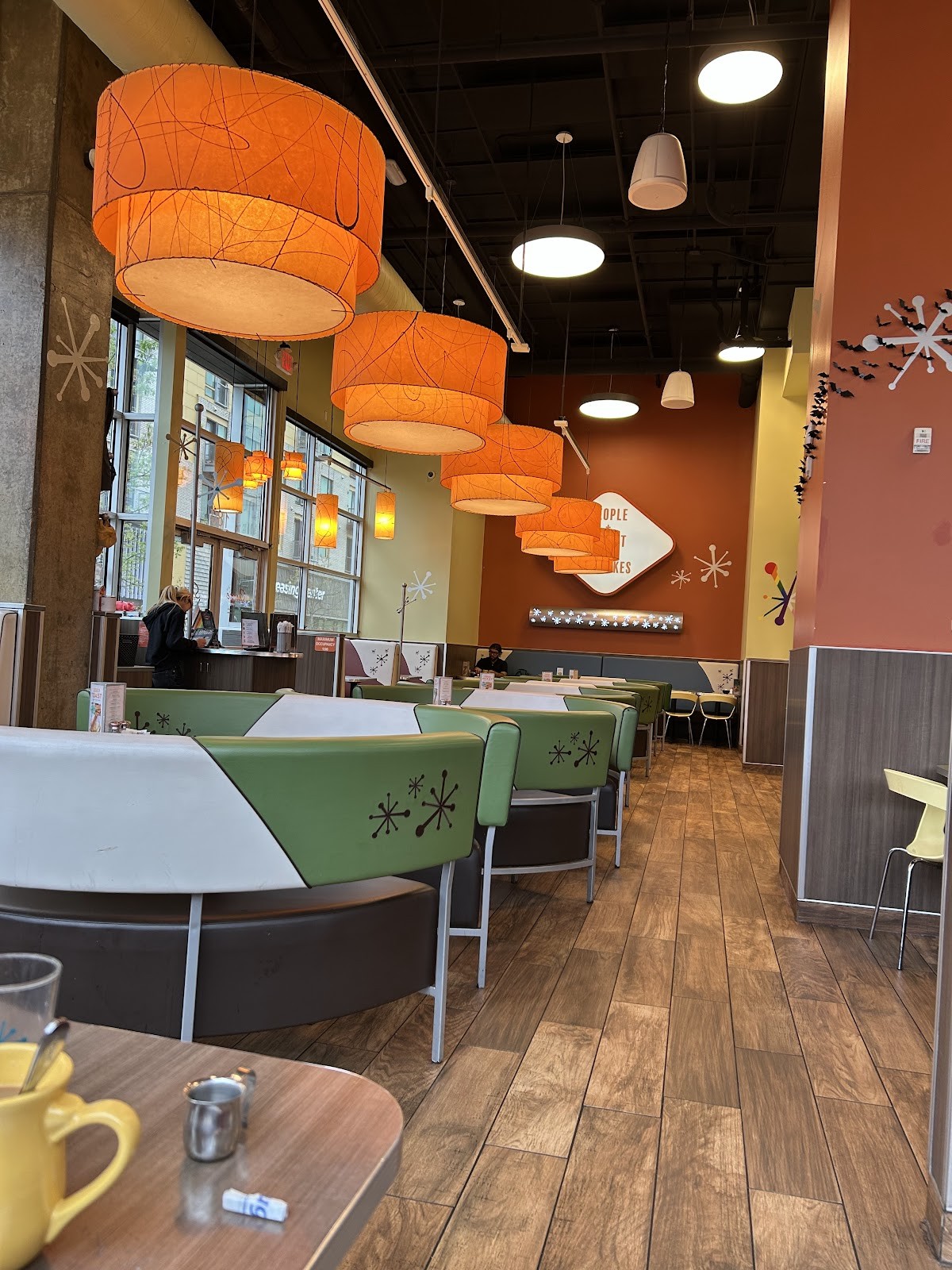 Snooze, an A.M. Eatery: the place