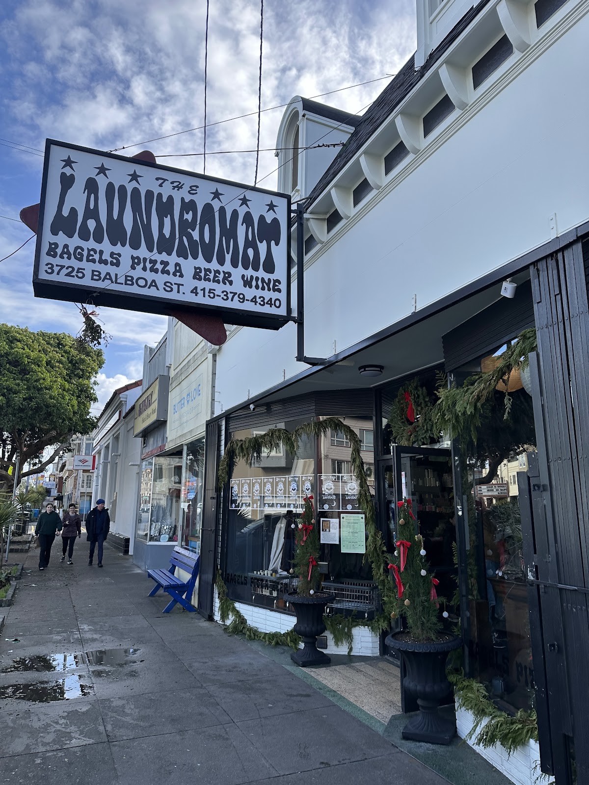 The Laundromat SF: the place
