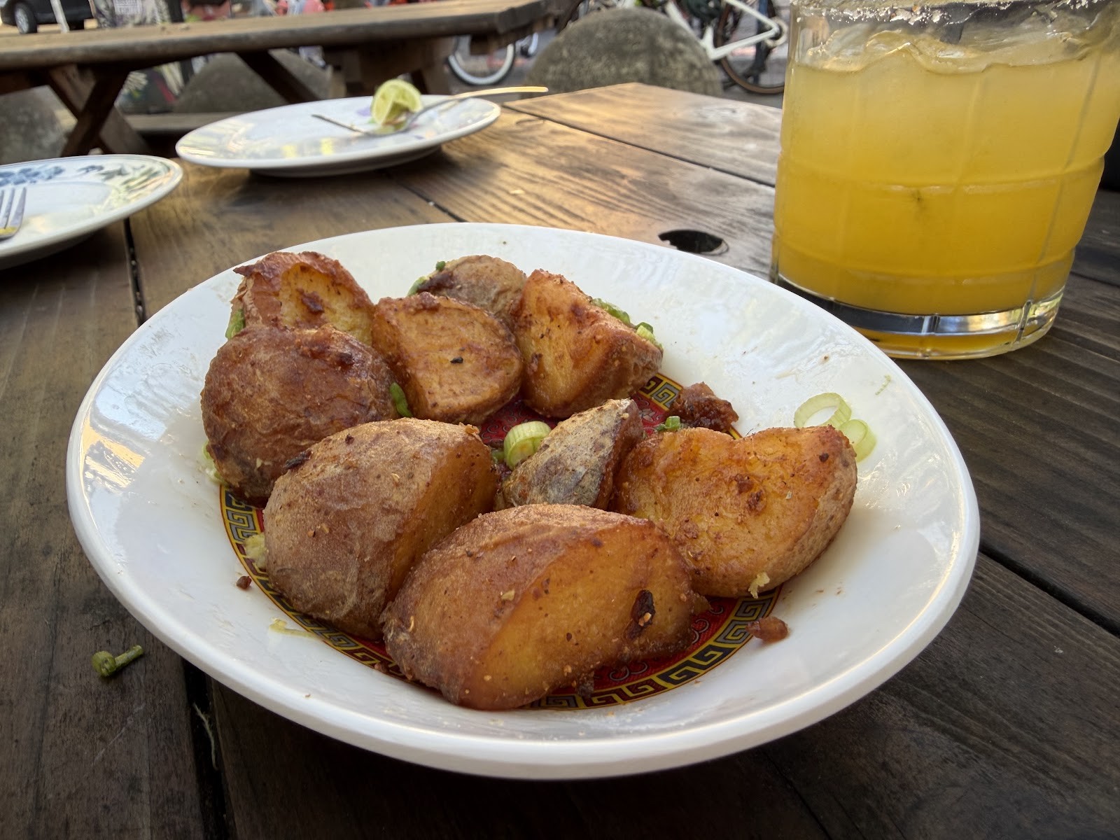Rangoon Bistro (N): food & drinks