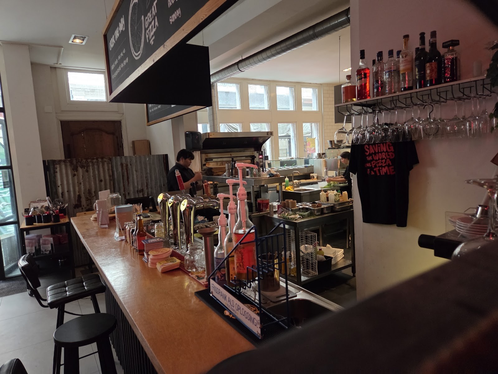 Vegan Pizza Bar 🌱🍕: the place