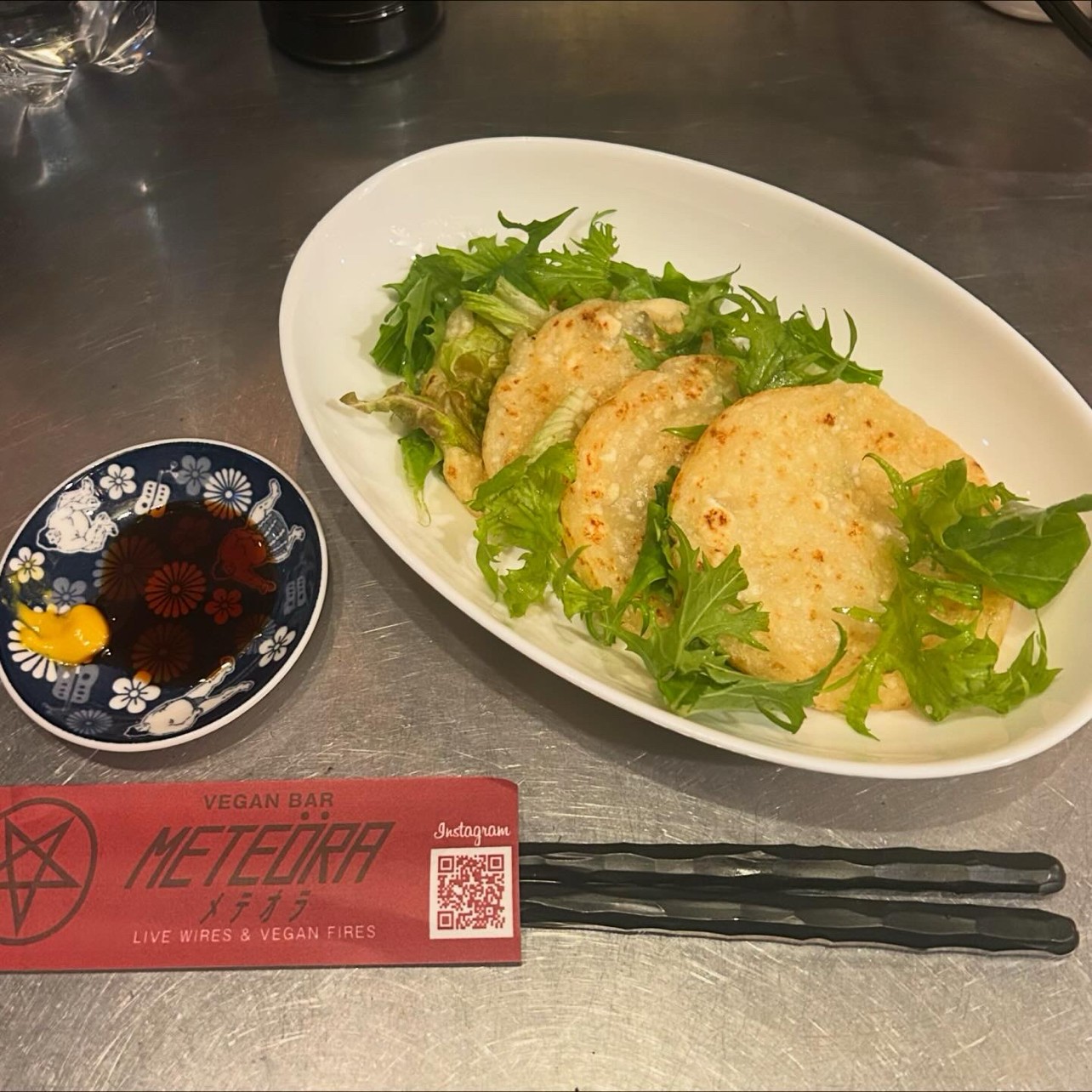 Darts & Vegan Bar METEORA: food & drinks