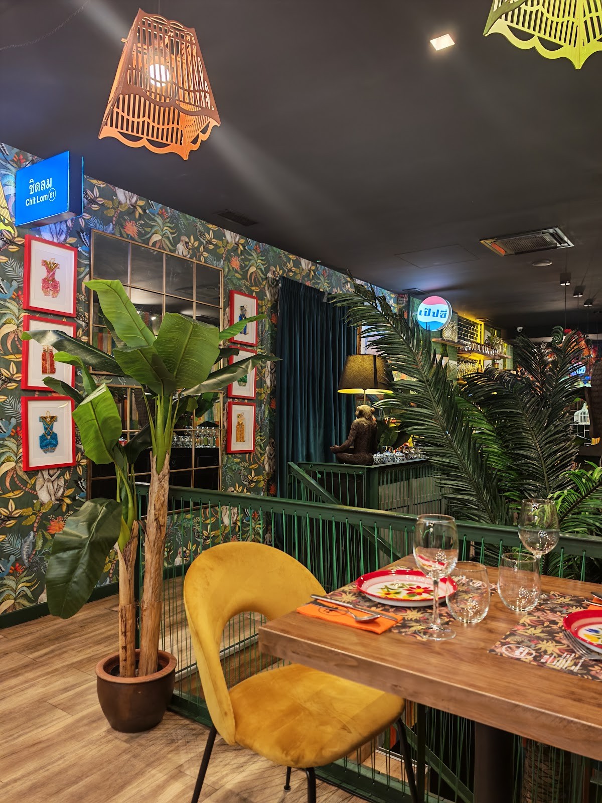 Thai Mongkut | Chamberí: the place